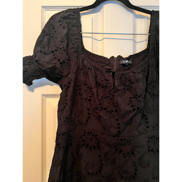 EUC 7 For All Mankind Eyelet Mini Dress - Picture 4 of 8